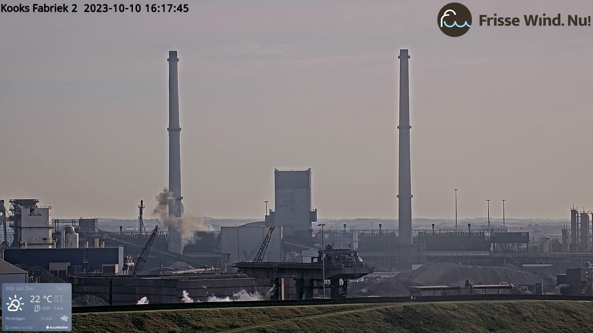 Zwarte gifwolk kooksfabriek 2.