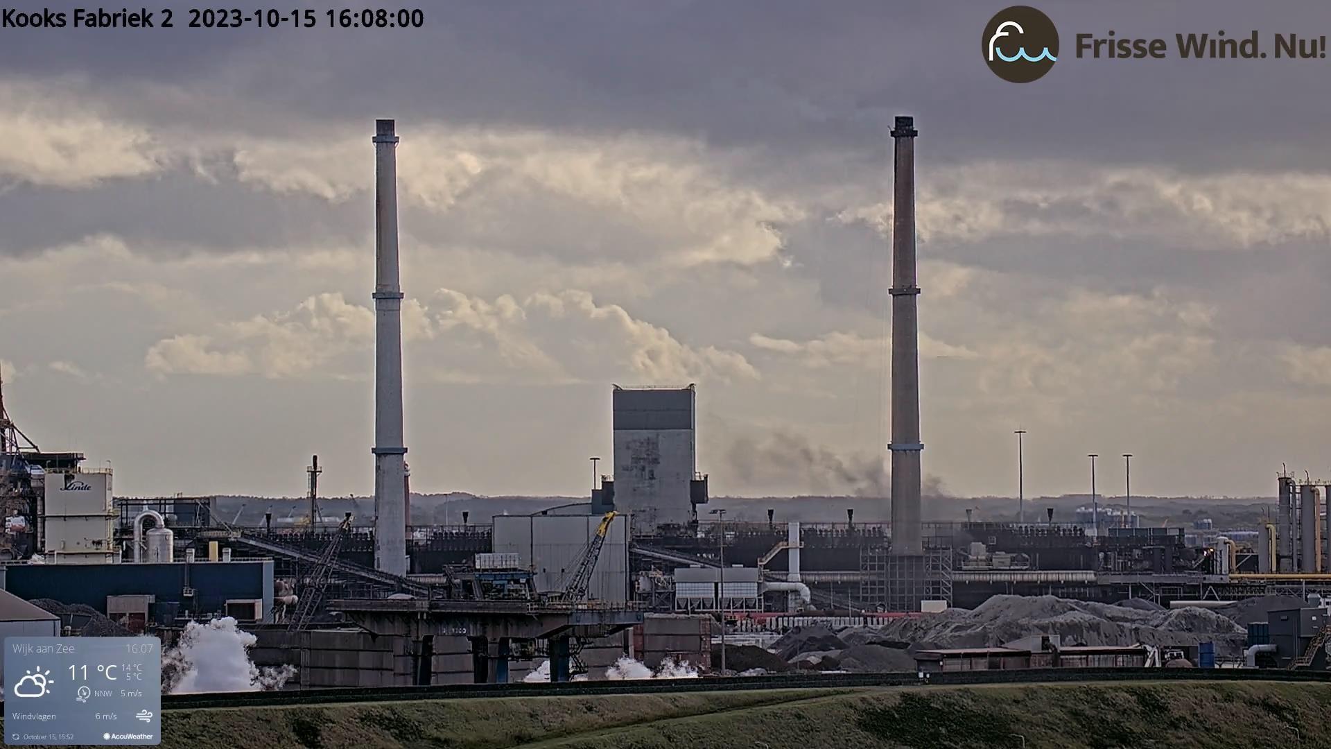 Zwarte gifwolk kooksfabriek 2.