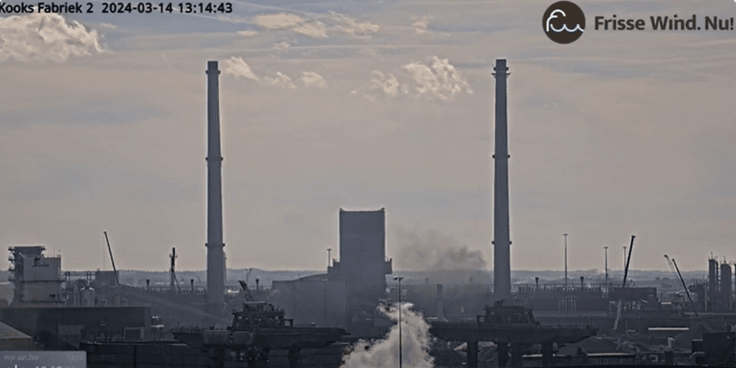 Zwarte gifwolk kooksfabriek 2